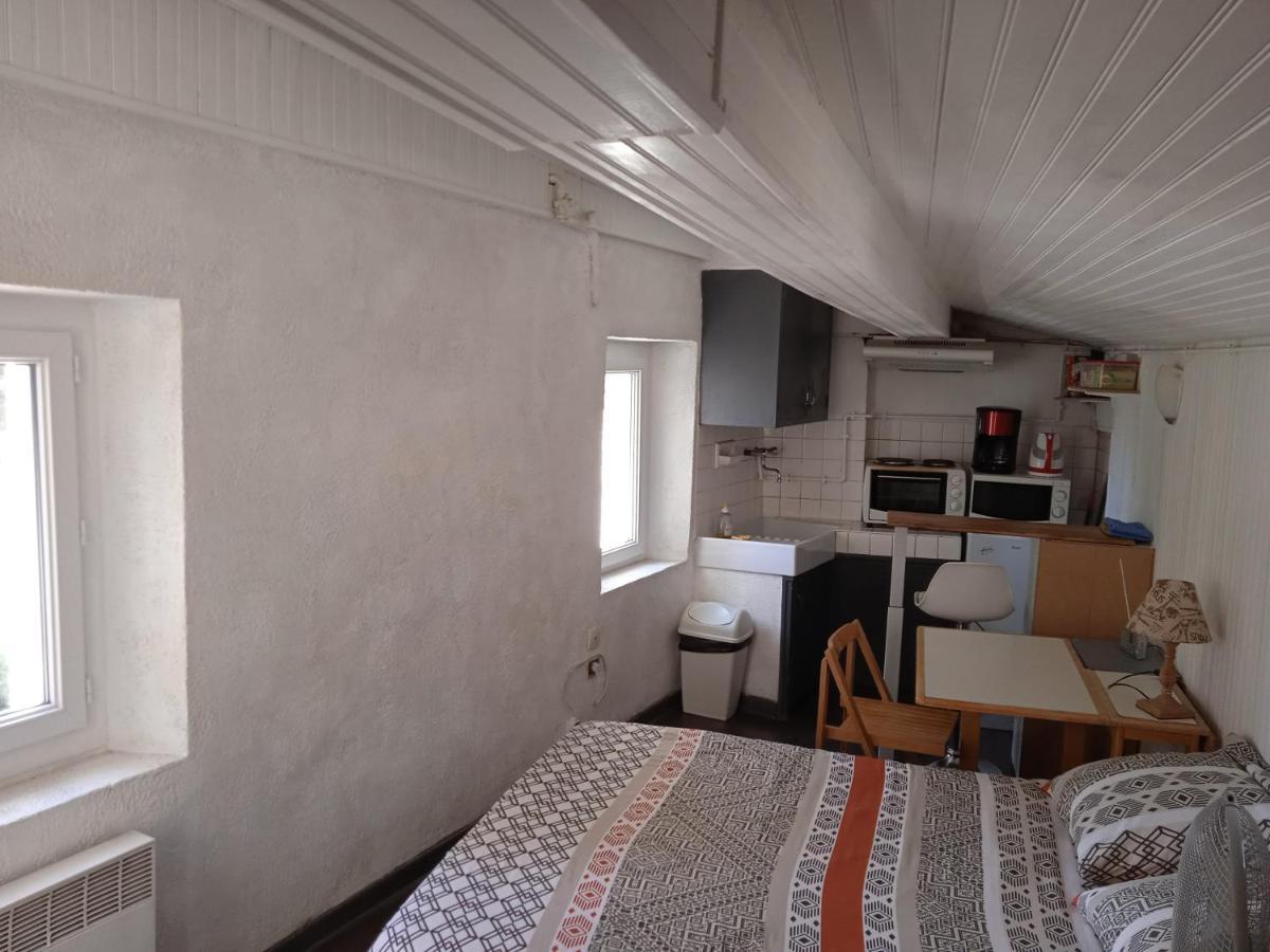 Le Nid D'Oiseau De St Victor / St Victor'S Bird'S Nest Apartment Марсилия Екстериор снимка